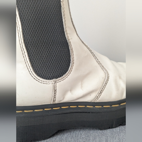 Dr Martens sz 8M 9W white leather platform chelsea boots - Air Wair - Picture 8 of 16